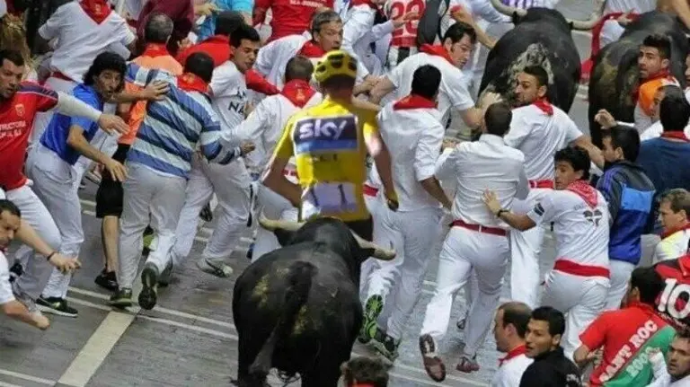 Los mejores memes de Chris Froome corriendo en la 12ª etapa del Tour