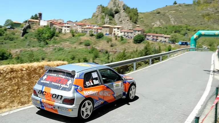 Subida automovilística a Petilla de Aragón.