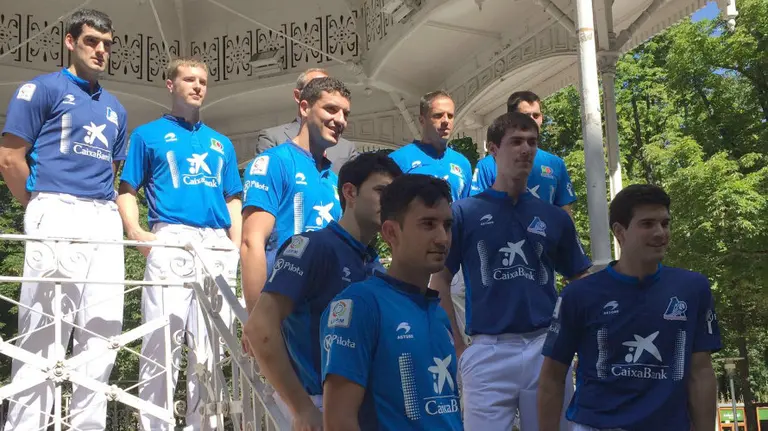 Pelotaris participantes en el torneo de La Blanca. Foto web Aspe.