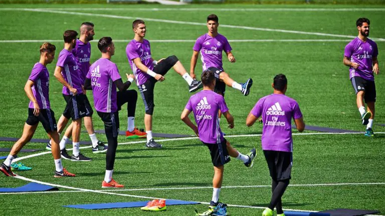 Entrenamiento del Real madrid en Montreal. Efe.