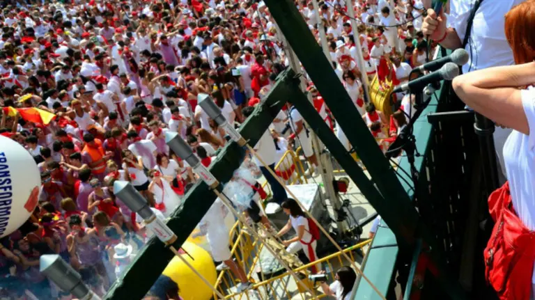 Un momento del cohete de fietas de Tudela.