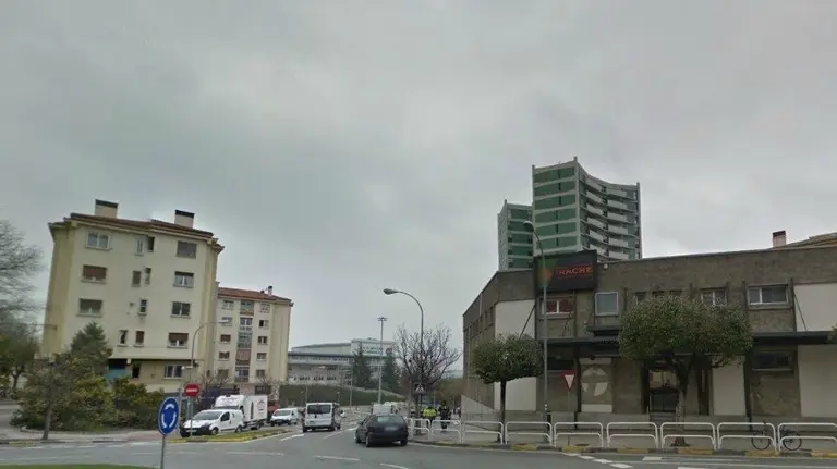 Imagen del Tanatorio Irache, en la calle Monasterio de Irache de San Juan. Archivo.