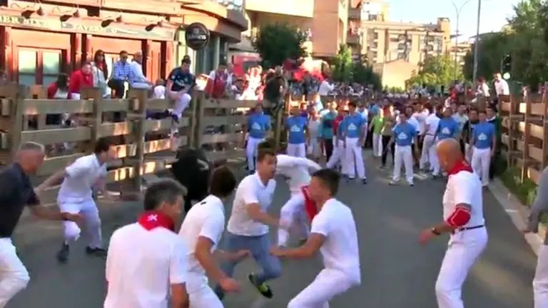 Primer encierro de las Fiestas de Tudela 2016