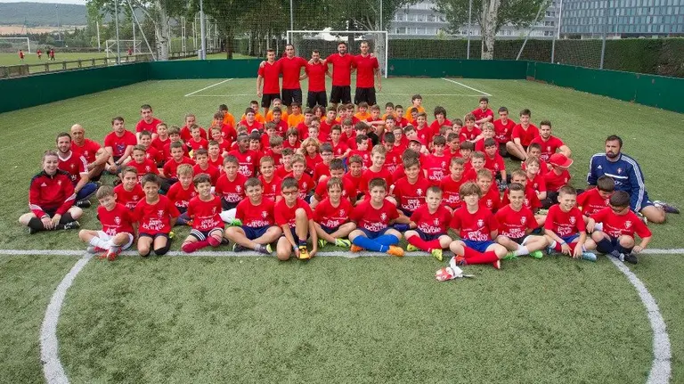 Jugadores con alumnos