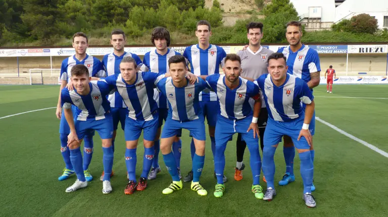 Alineación del Izarra en Estella.