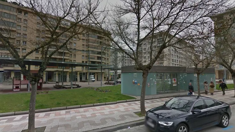 Plaza del Monasterio de Azuelo, en el barrio pamplonés de San Juan, donde se ha producido este caso de violencia de género