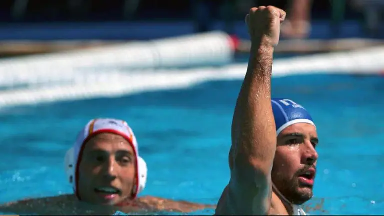 España pierde ante Italia en el primer partido de waterpolo.