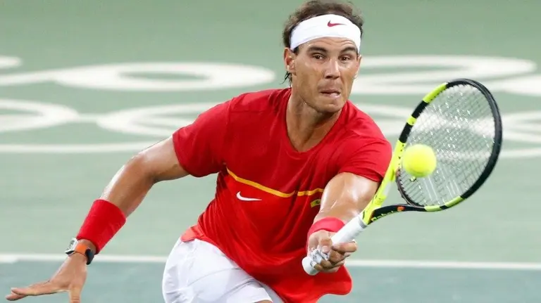 Nadal durante el partido disputado junto a López el pasado martes en los Juegos de Río 2016. EFE