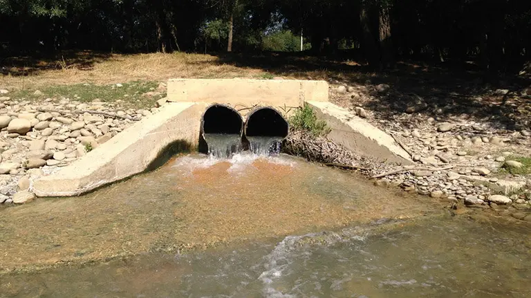 Vertidos en el río Aragón a su paso por Cáseda GURELUR