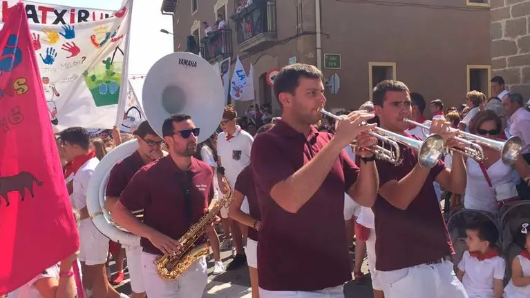 Las imágenes del inicio de las fiestas de Mélida (10)