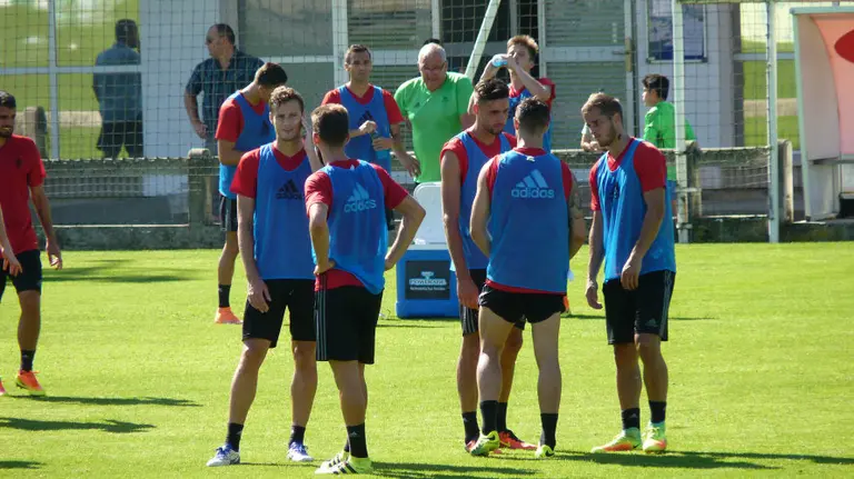 Los jugadores de Osasuna, en Tajonar.