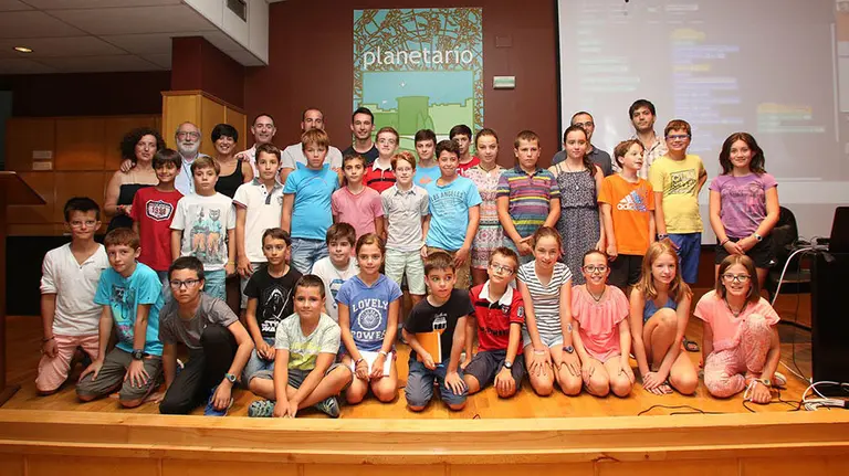 Alumnos de 5º y 6 de primaria presentan sus proyectos de robótica y programación en el Planetario de Pamplona