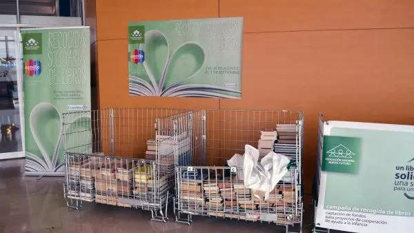 Campaña de Recogida de Libros de segunda mano 'Nuevo Futuro'.