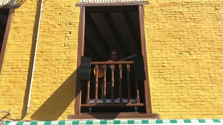 Pepe Habichuela tocando en la Mañueta con Flamenco On Fire