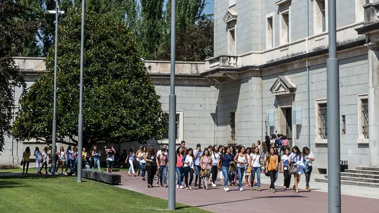 Primer día del curso 2016-2017 en la Universidad de Navarra (7). IÑIGO ALZUGARAY