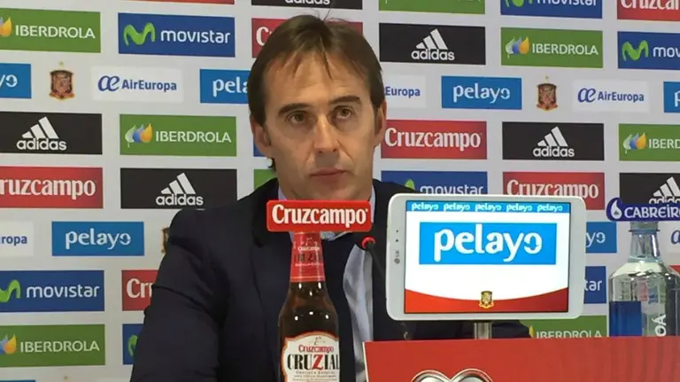 Julen Lopetegui en rueda de prensa. Twitter sefutbol.