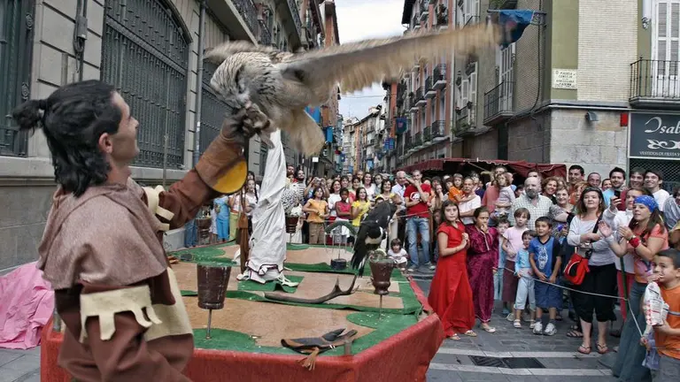 Mercado Medieval de los Tres Burgos. (twitter).