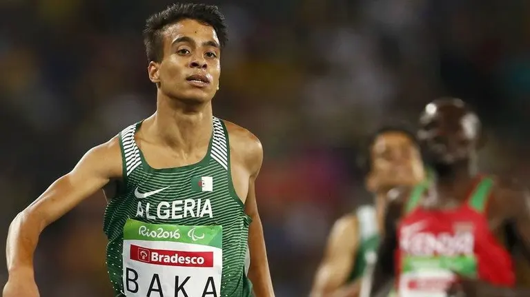 El atleta Abdellatif Baka obtiene el récord del mundo en los 1.500 paralímpicos