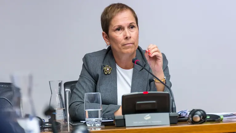 La presidenta del Gobierno, Uxue Barkos, comparece en la Comisión Parlamentaría de Régimen Foral (23). IÑIGO ALZUGARAY