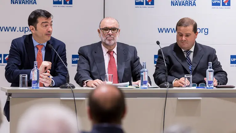 José Díaz Herrera participa en una charla del Comite Local de UPN en Pamplona titulada Persecución política y sufrimiento en Navarra (9). IÑIGO ALZUGARAY