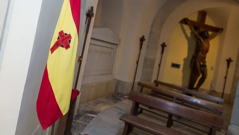 Cripta del Monumento a los Caídos de Pamplona donde se encuentran enterrados los golpistas franquistas Emilio Mola y José Sanjurjo (39). IÑIGO ALZUGARAY