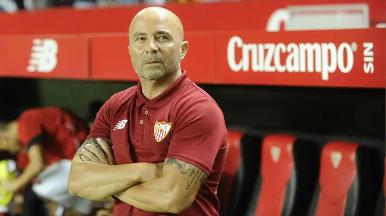El chileno Jorge Sampaoli dirige al Sevilla. Twitter Sevilla CF.