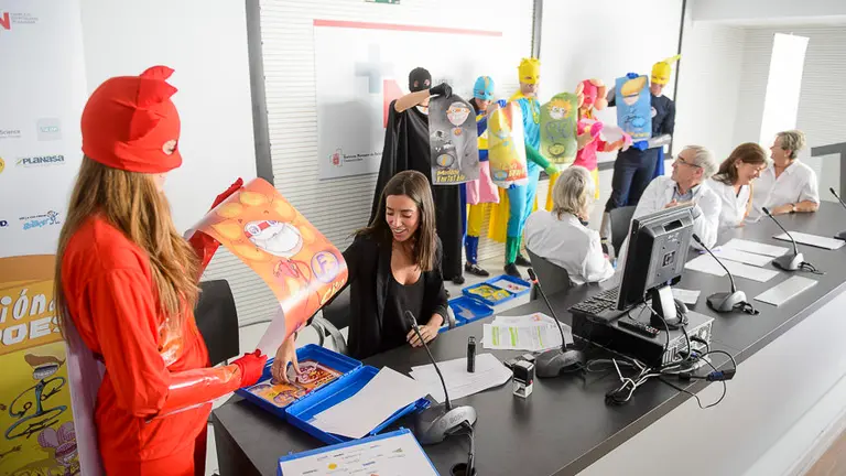 Presentación de -Poción de héroes-, iniciativa de la Fundación Atresmedia en apoyo de los niños en tratamiento oncológico que se pone en marcha en el CHN y en la Clínica Universidad de Navarra. PABLO LASAOSA 
