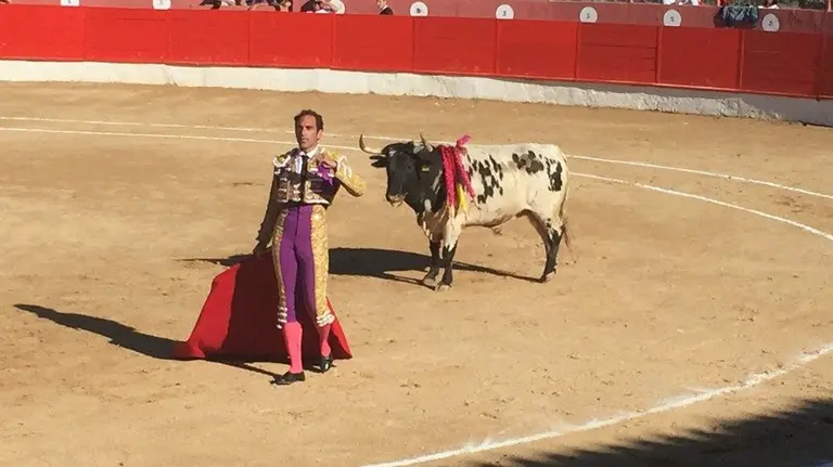 Corrida de expectación del día grande de San Miguel en Corella.