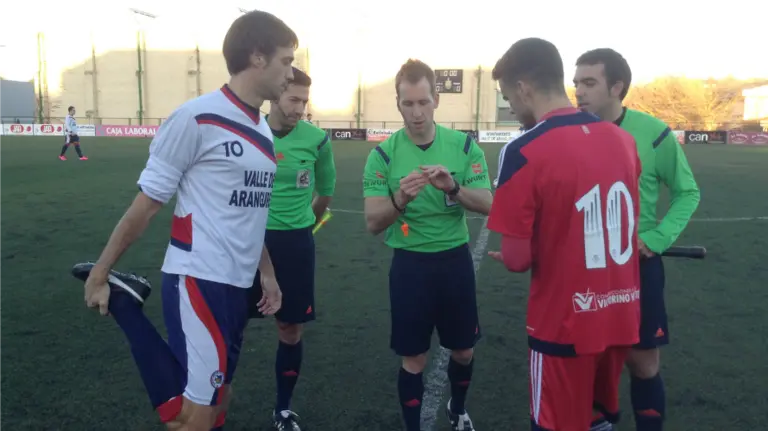 Partido Mutilvera - Osasuna de la temporada 2015-16 en tercera.
