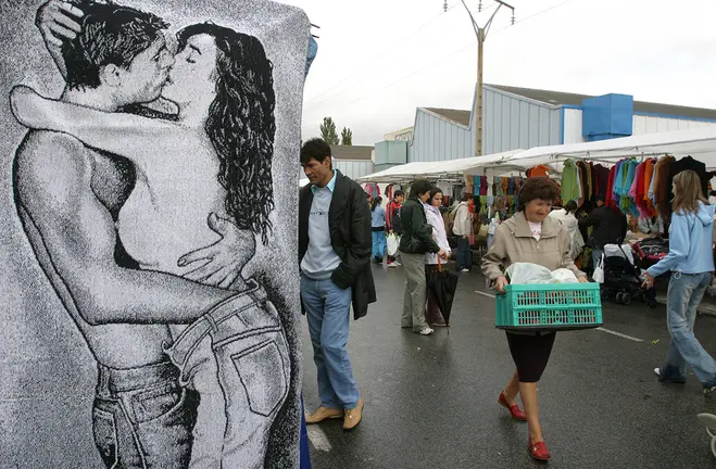 Mercadillo de Landaben en Pamplona. 