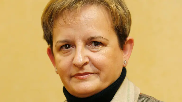 La doctora navarra María Teresa Fortún Pérez de Ciriza, junto con el también navarro Fernando Artal  Moneva, optan a cargos en el Consejo General de Colegios Oficiales de Médicos