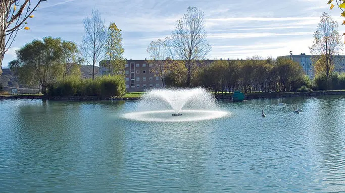 Imagen del lago de Mendillorri. MRA
