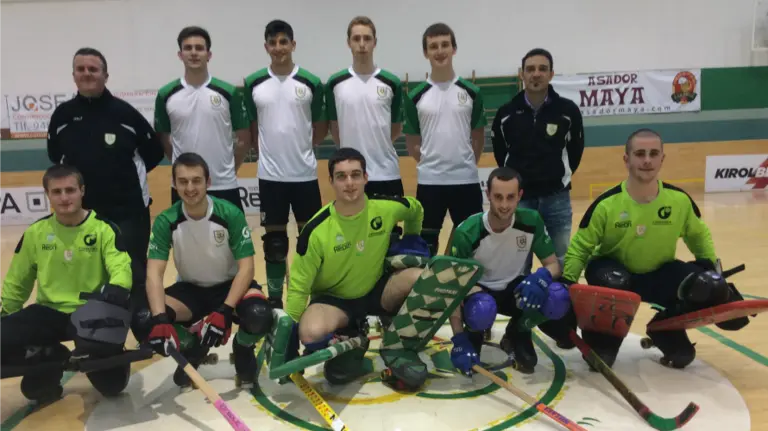 Plantilla y técnicos de Oberena de categoría senior 2016-17.