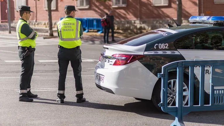 Policía Guardia Civil de Tráfico (1). IÑIGO ALZUGARAY