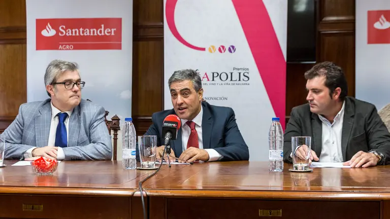 Fallo de los II Premios Viñápolis a la Industria del Vino y la Viña en Navarra. IÑIGO ALZUGARAY.