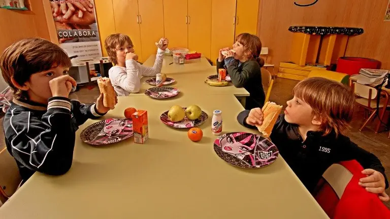 Desayunos y meriendas #ConCorazón. CRUZ ROJA