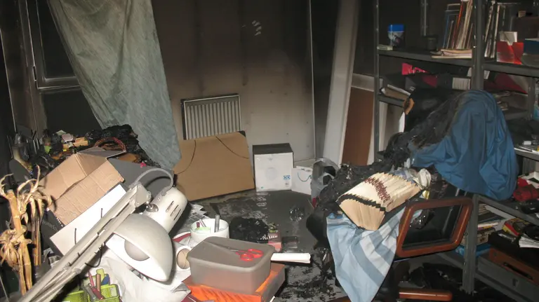 Imagen de la vivienda calcinada en la urbanización Ardoi de Zizur. CEDIDA