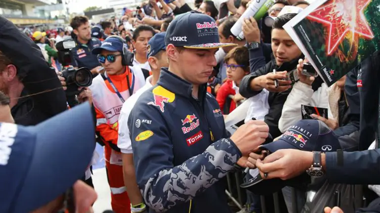El piloto Verstappen en el GP de México. Efe.