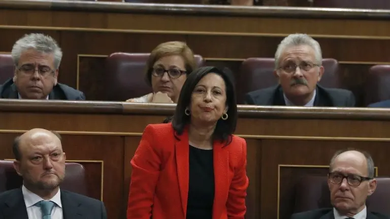 Margarita Robles, una de las diputadas que ha votado no. EFE