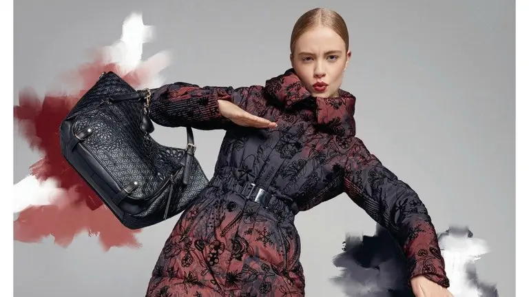 El abrigo de Desigual bautizado Navarra