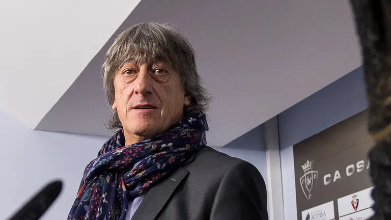 Rueda de prensa de Enrique Martín Monreal en la que se ha despedido como entrenador de Osasuna (1). IÑIGO ALZUGARAY