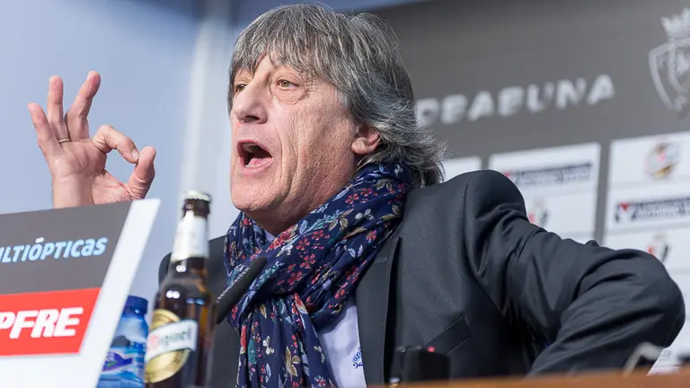 Rueda de prensa de Enrique Martín Monreal en la que se ha despedido como entrenador de Osasuna (27). IÑIGO ALZUGARAY