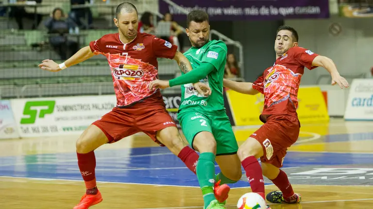 Partido El Pozo - Magna Gurpea. Foto Lnfs.