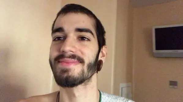 Pablo Ráez, el joven que ha concienciado a miles de personas en la red sobre la lucha contra la leucemia