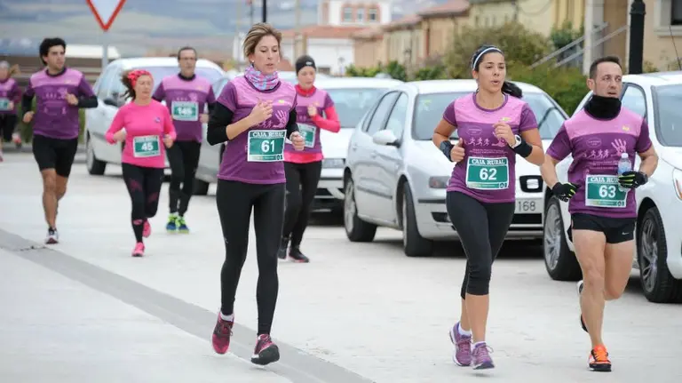 Carrera solidaria en Obanos.