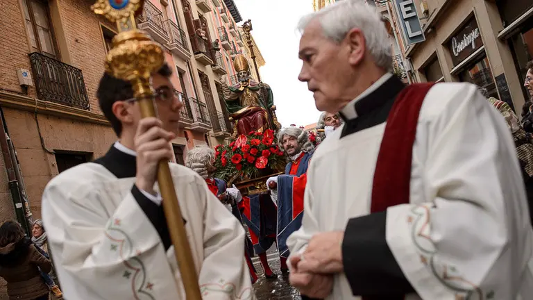 Procesión en honor a San Saturnino por las calles de Pamplona. PABLO LASAOSA14