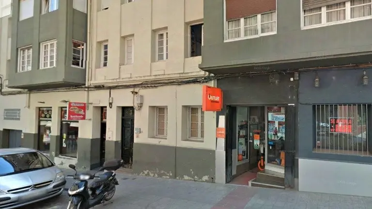 Calle Príncipe de Viana de Tudela, donde se ubicaba el establecimiento en que supuestamente regentaba uno de los acusados.