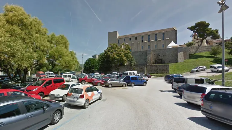 Aparcamiento de las Huertas de Santo Domingo en Pamplona