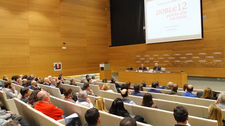 Ponencia de Iñaki Iriarte organizada por DOBLE12 en Civican LUIS MARÍA GONZÁLEZ ALONSO