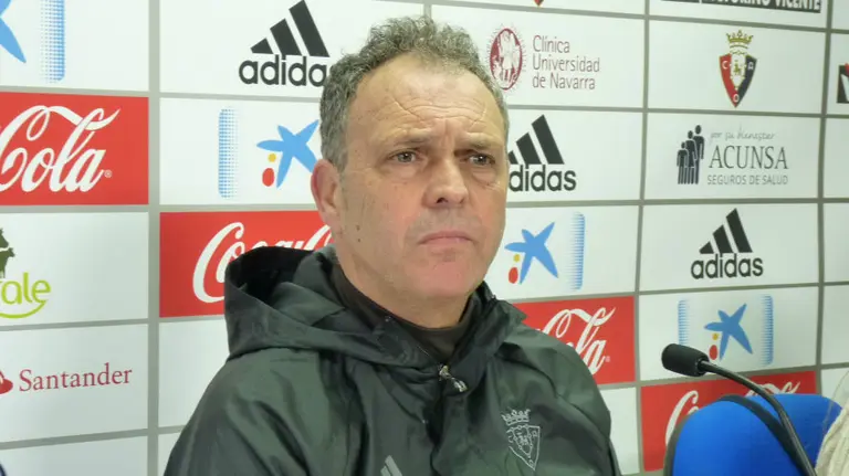 Joaquín Caparrós en rueda de prensa.